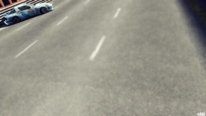 《西西里美丽传说》女主角，在当时打扮这么高调，不觉得带给自己很多不便吗？如何理解她的心态？